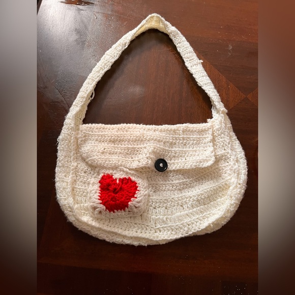 Crochet white and red bag - Picture 4 of 4